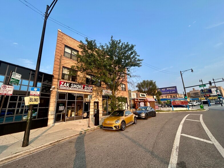 5507-5511 N Lincoln Ave, Chicago, IL à louer - Photo de l’immeuble – Image 2 sur 13