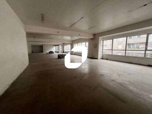 Plus de détails pour 172 Rue De Charonne, Paris - Bureau à louer