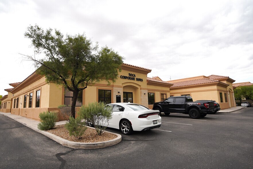 8989 W Flamingo Rd, Las Vegas, NV à louer - Photo de l’immeuble – Image 3 sur 13
