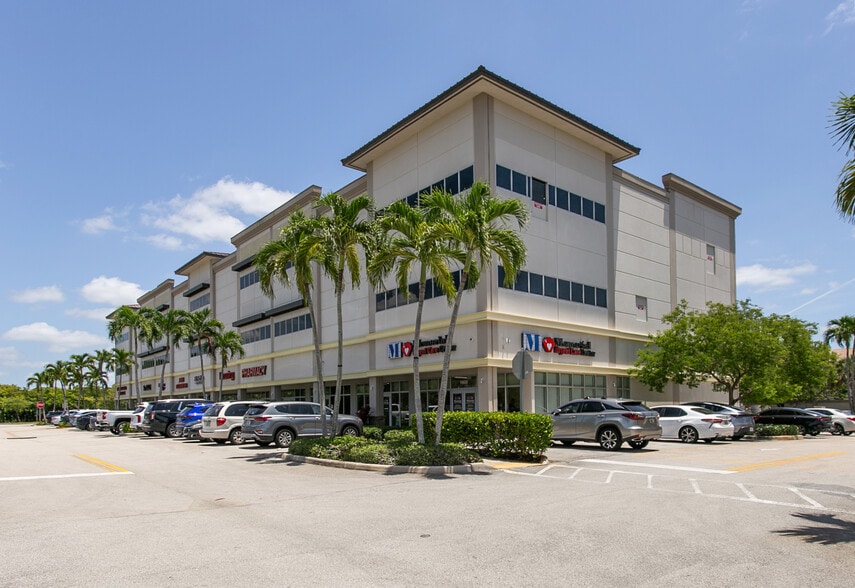 16630-16658 Sheridan St, Pembroke Pines, FL à louer - Photo de l’immeuble – Image 1 sur 25