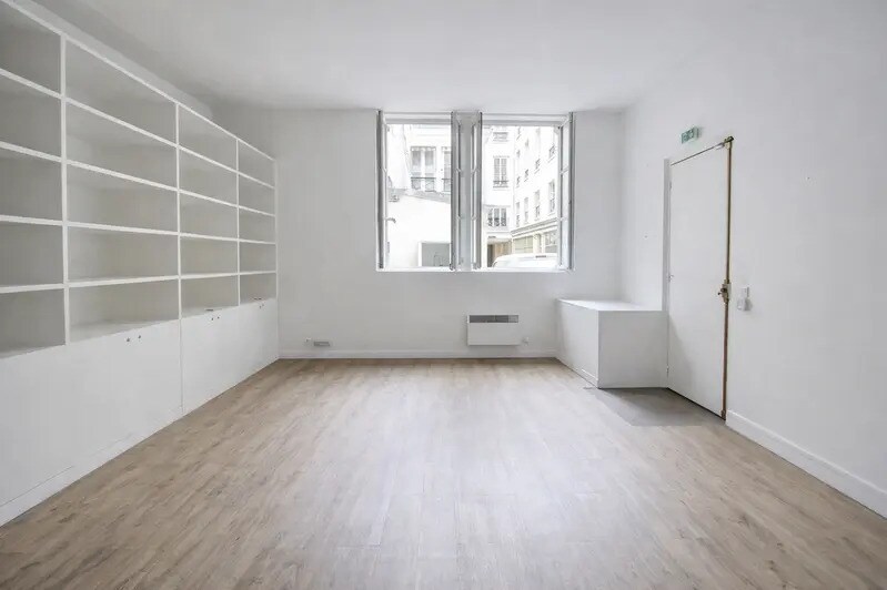 Bureau dans Paris à louer - Photo de l’immeuble – Image 2 sur 4