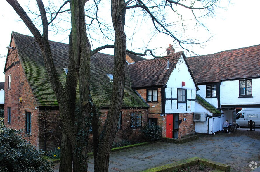Denmark St, Wokingham à louer - Photo de l’immeuble – Image 3 sur 4