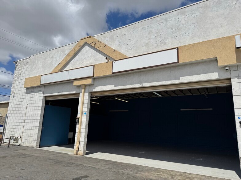 11711 Colima Rd, Whittier, CA à louer - Photo de l’immeuble – Image 2 sur 18