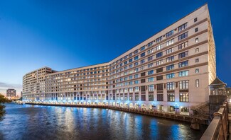 Plus de détails pour 600 W Chicago Ave, Chicago, IL - Bureau à louer
