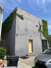 927 E Madison St, Louisville, KY à louer Photo de l’immeuble– Image 2 sur 16