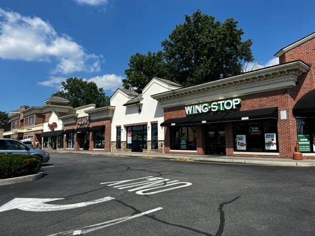 60 Essex St, Rochelle Park, NJ à louer - Photo de l’immeuble – Image 3 sur 11