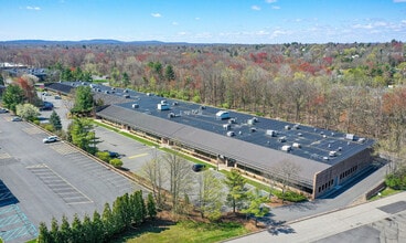 6 Pearl Ct, Allendale, NJ à louer Photo de l’immeuble– Image 1 sur 5