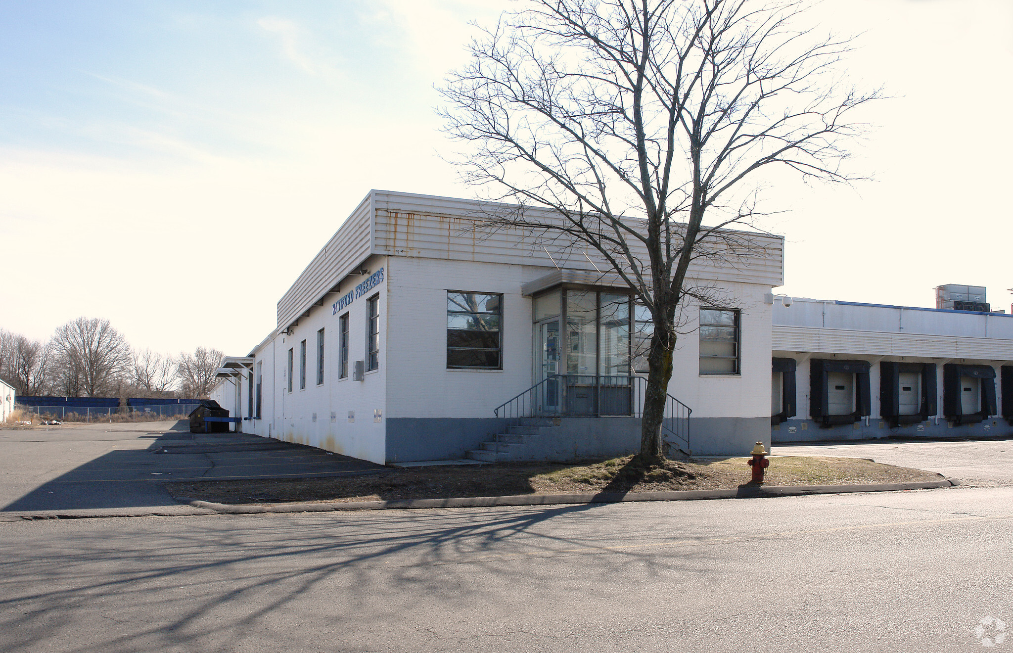 241 Park Ave, East Hartford, CT à louer Photo principale– Image 1 sur 12