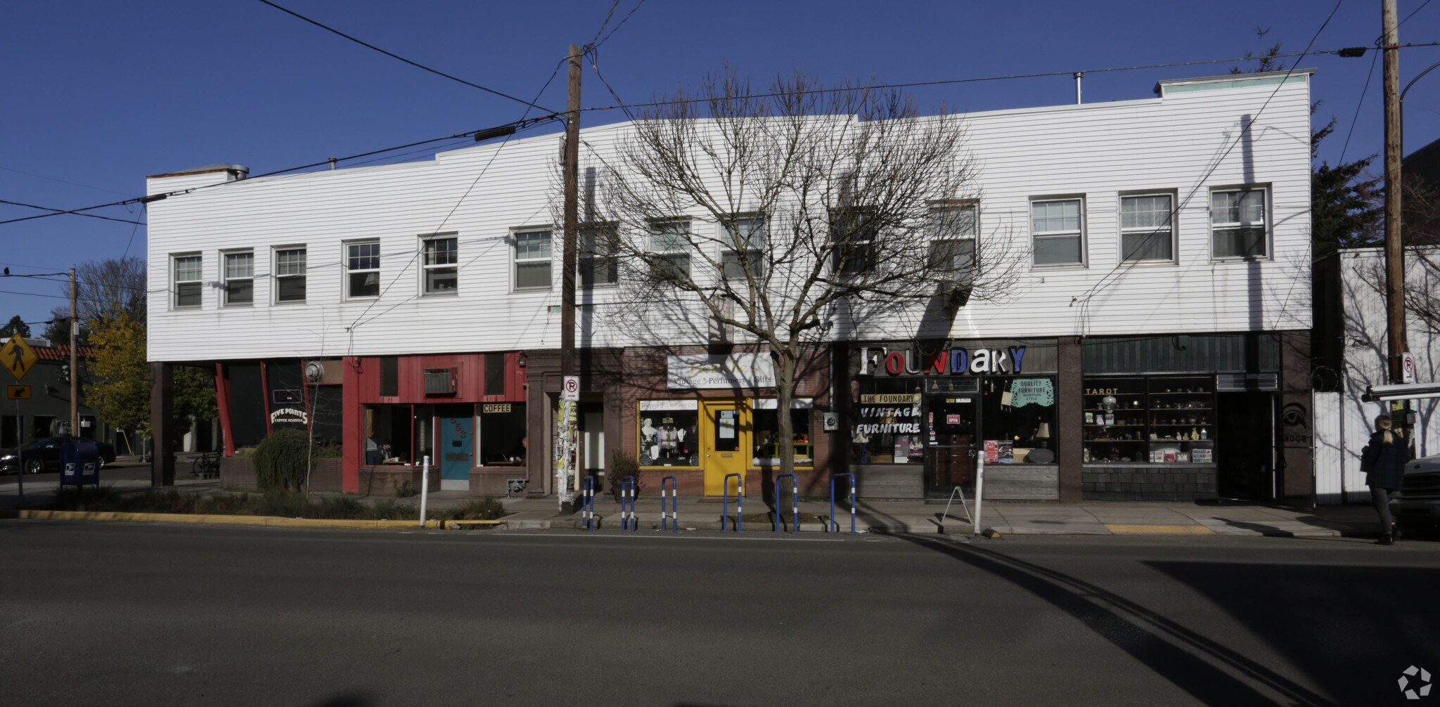 3551-3561 SE Division St, Portland, OR à louer Photo principale– Image 1 sur 12