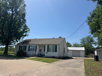 Plus de détails pour 2004 S 13th St, Rogers, AR - Local commercial à vendre