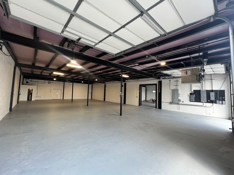 835 N Capitol Ave, Indianapolis, IN à louer - Photo intérieure – Image 3 sur 27