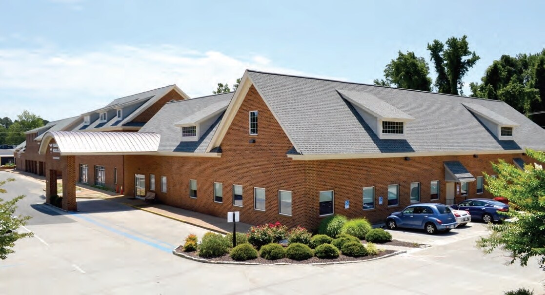 6738-6760 Main St, Gloucester, VA à vendre Photo principale– Image 1 sur 12