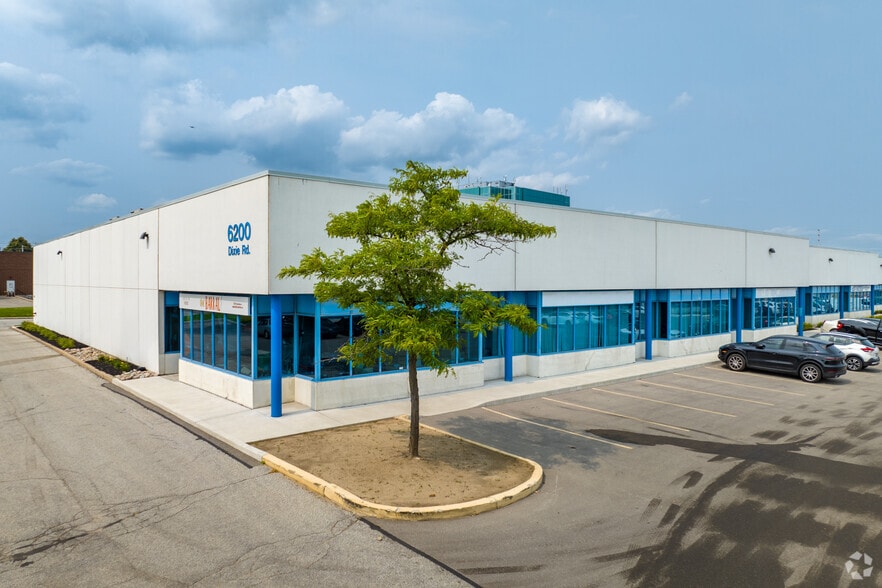 6200 Dixie Rd, Mississauga, ON à louer - Photo de l’immeuble – Image 2 sur 19