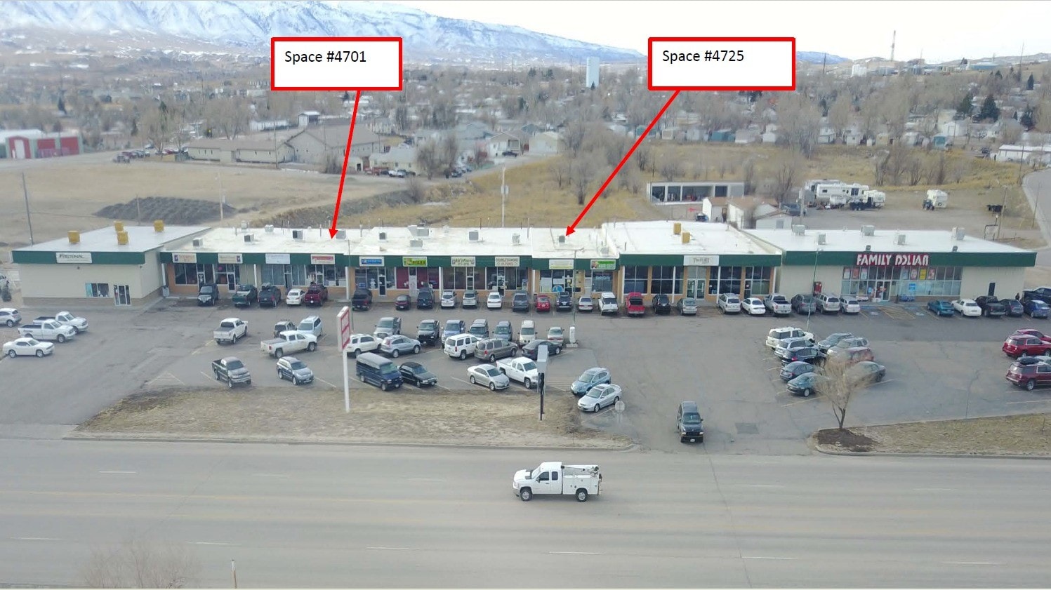 4693 W Yellowstone Hwy, Mills, WY à louer Aérien– Image 1 sur 1