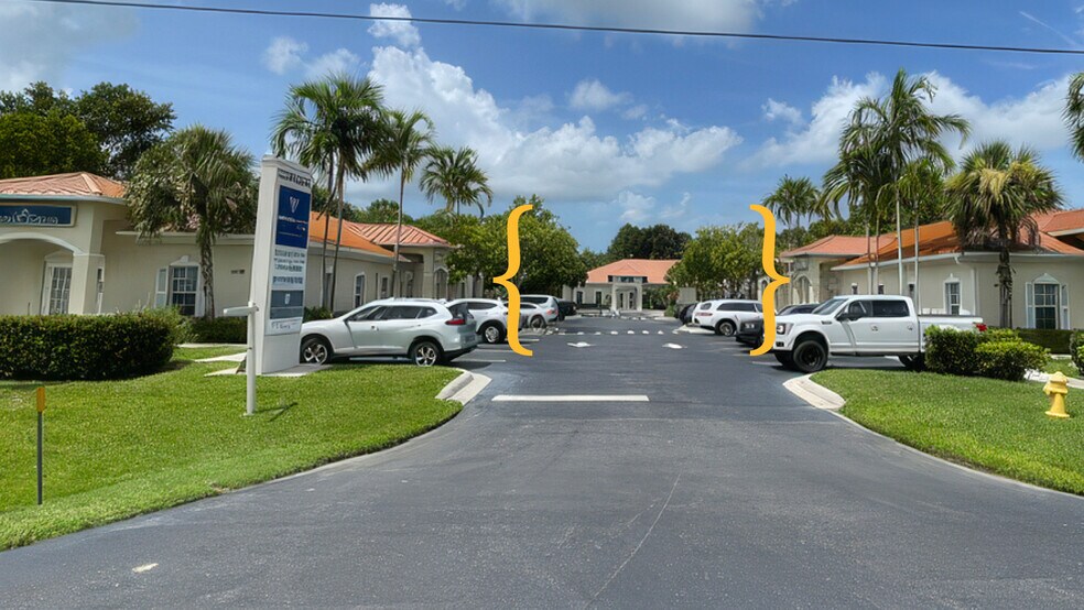 12336 Tamiami Trl, Naples, FL à vendre - Photo de l’immeuble – Image 3 sur 9
