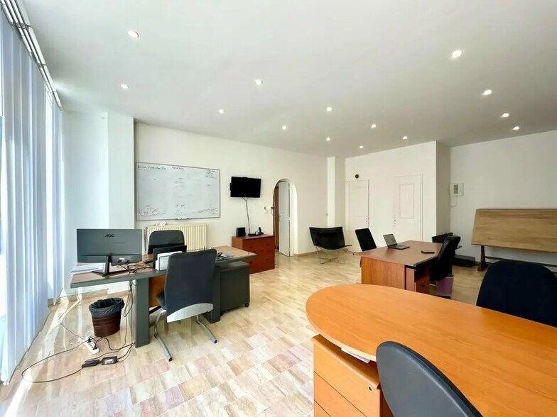 Local commercial dans Nice à vendre - Photo intérieure – Image 3 sur 8