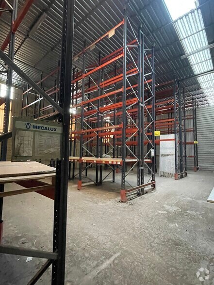 Avenida de las Flores, 9, Humanes de Madrid, Madrid à louer - Photo de l’immeuble – Image 3 sur 9