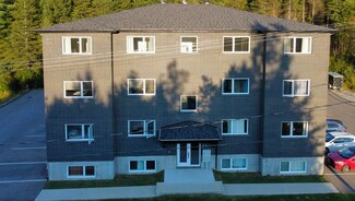 Plus de détails pour Biens – Logement à vendre, East Angus, QC