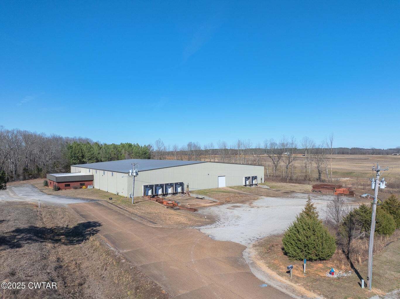 288 Elliot Power Dr, Lexington, TN à vendre Photo de l’immeuble– Image 1 sur 16