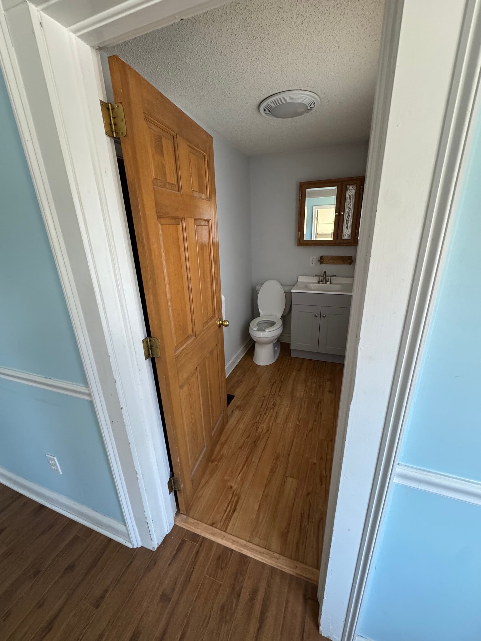 58 E Main St, Plainville, CT à louer Photo intérieure– Image 1 sur 26