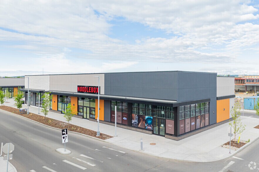 Northland Village portefeuille de 5 biens à vendre sur LoopNet.fr - Photo principale – Image 2 sur 5