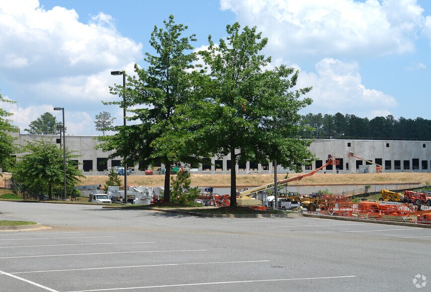 4190 Jiles Rd, Kennesaw, GA à louer - Photo de l’immeuble – Image 3 sur 10