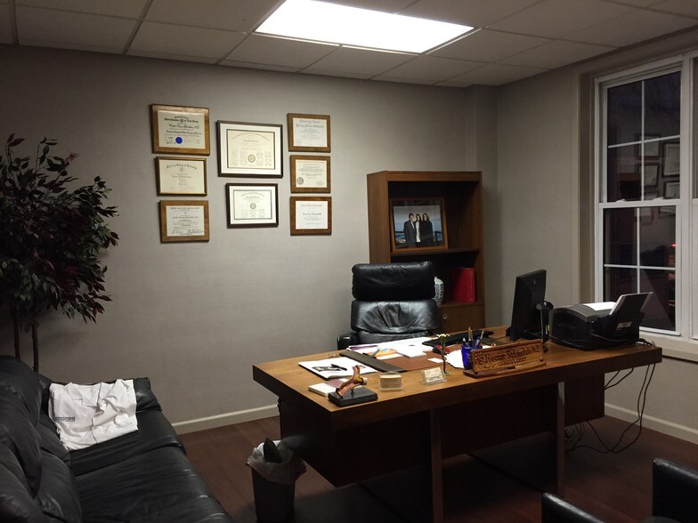 4512 Jf Kennedy Blvd, North Bergen, NJ à louer - Photo intérieure – Image 2 sur 5