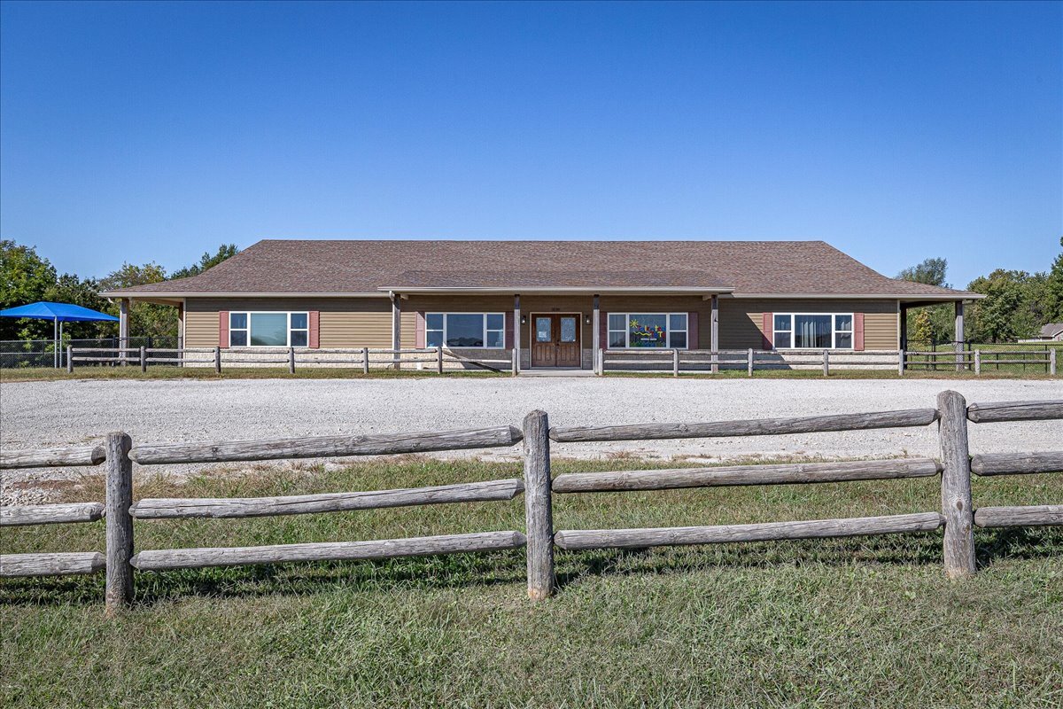 3536 NW Gower Rd, Gower, MO à vendre Photo de l’immeuble– Image 1 sur 35