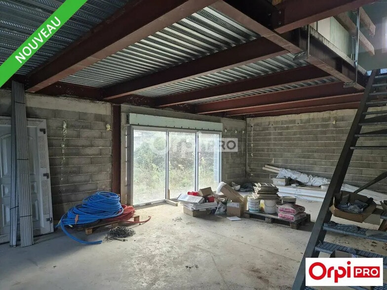 Local d’activités dans Bourg-de-Péage à louer - Photo de l’immeuble – Image 2 sur 6