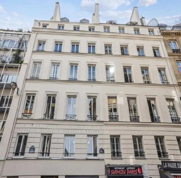 9 Rue Bergère, Paris à louer - Photo de l’immeuble – Image 1 sur 11