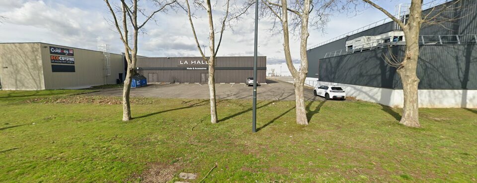 Local commercial dans Schweighouse-sur-Moder à louer - Photo de l’immeuble – Image 2 sur 2