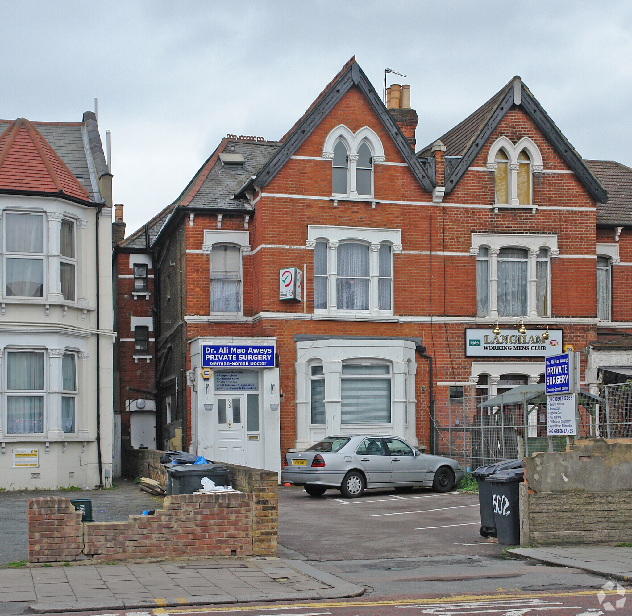 602 Green Lanes, Londres à louer Photo principale– Image 1 sur 6