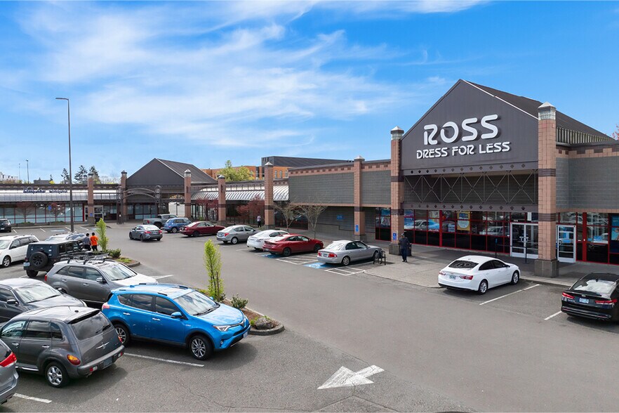 Gateway Shopping Center portefeuille de 6 biens à vendre sur LoopNet.fr - Photo de l’immeuble – Image 2 sur 6
