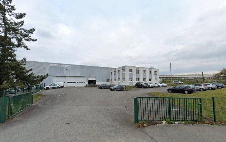 Industriel/Logistique dans Rennes à louer - Photo de l’immeuble – Image 3 sur 5