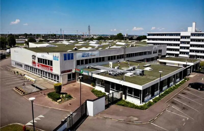 Bureau dans Sotteville-lès-Rouen à louer - Photo de l’immeuble – Image 1 sur 10