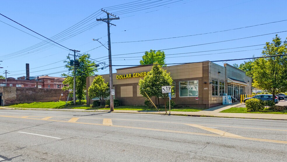 3070 Mayfield Rd, Cleveland Heights, OH à vendre - Photo de l’immeuble – Image 2 sur 6
