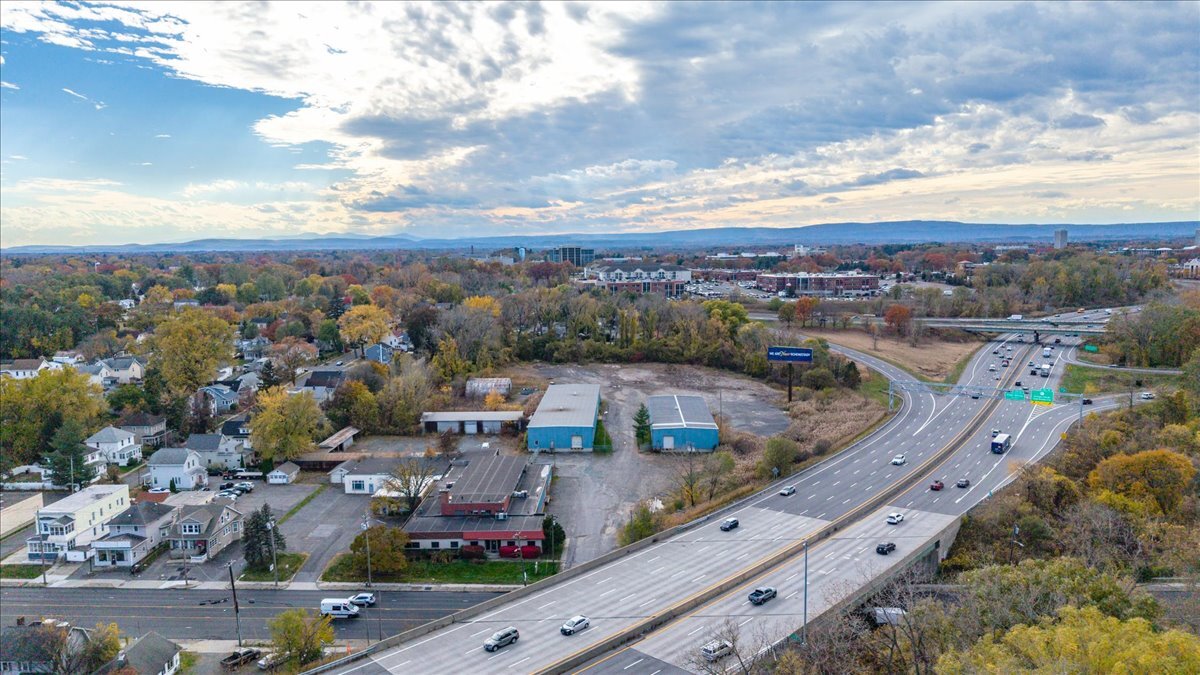 1060-1062 Central Ave, Albany, NY à vendre Photo de l’immeuble– Image 1 sur 22