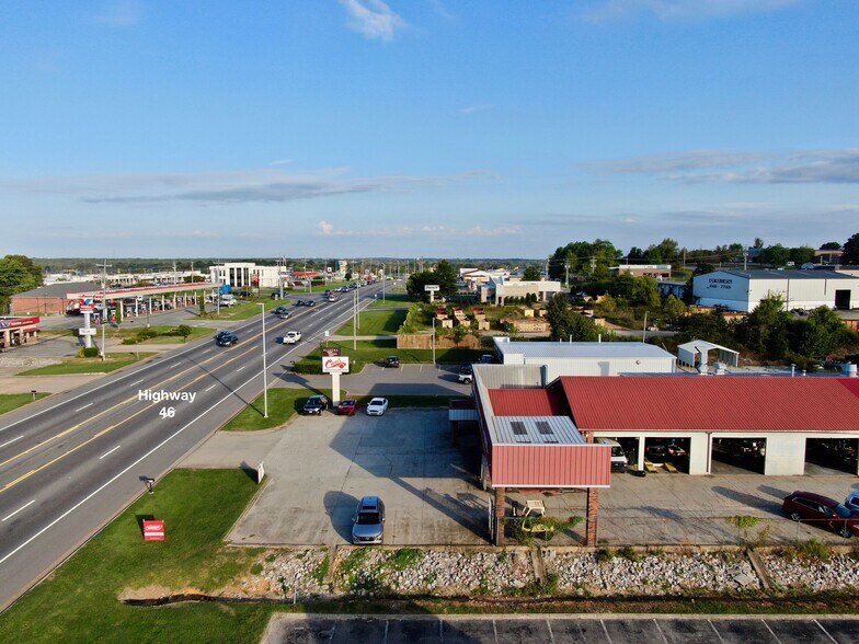 525 Highway 46 S, Dickson, TN à vendre - Photo de l’immeuble – Image 2 sur 17