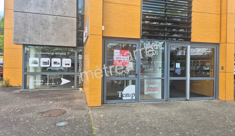 Local commercial dans Orvault à louer - Photo de l’immeuble – Image 1 sur 7