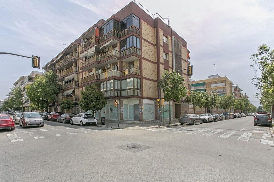 Immeuble residentiel dans Vilanova i la Geltrú, Barcelona à vendre - Photo principale – Image 1 sur 1