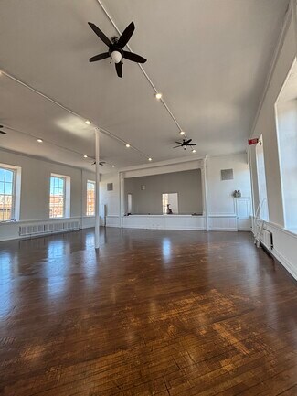 Plus de détails pour 4200 Ridge Ave, Philadelphia, PA - Local commercial à vendre