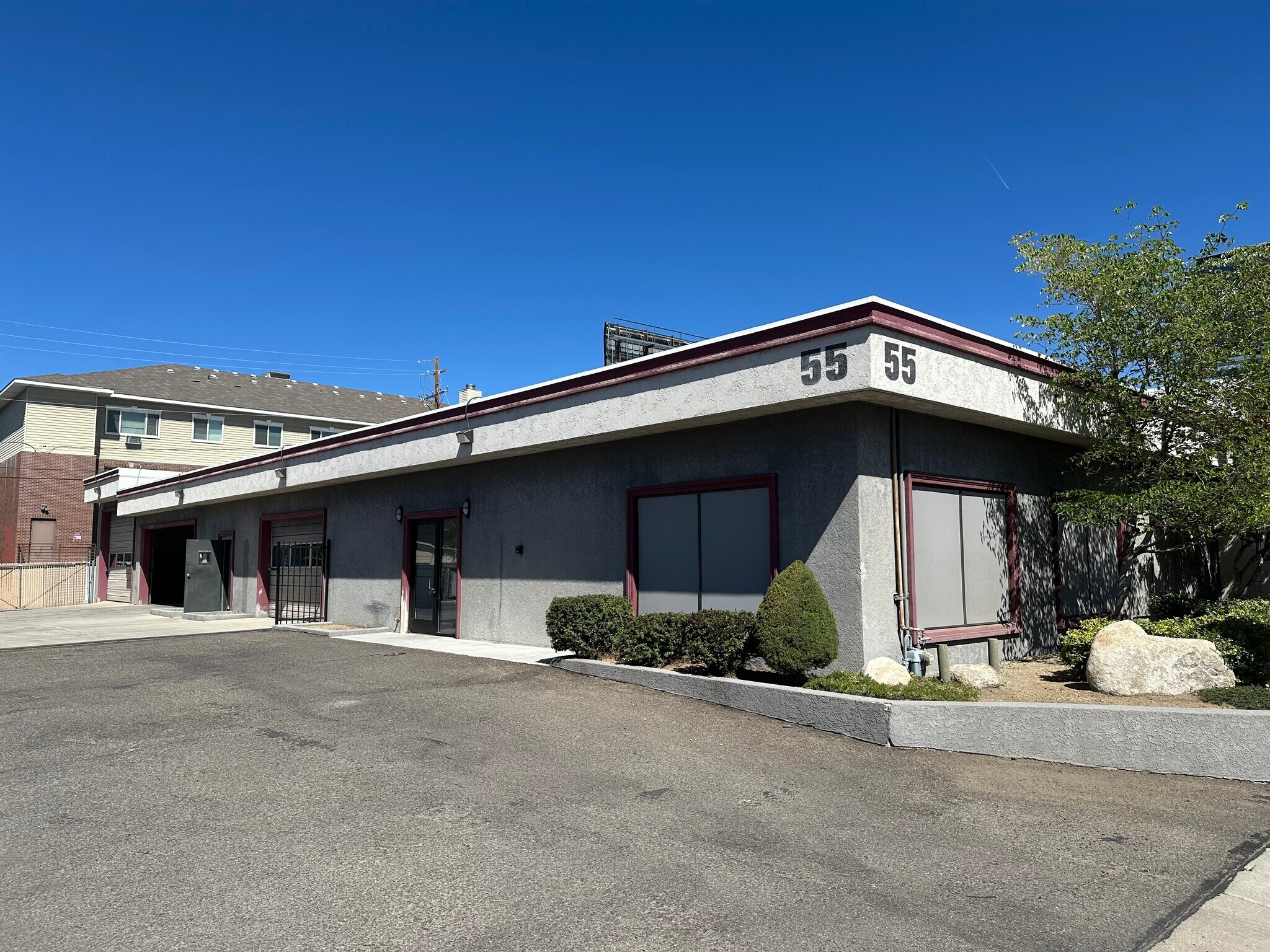 55 S Wells Ave, Reno, NV à vendre Photo de l’immeuble– Image 1 sur 7