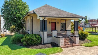 Plus de détails pour 512 Stonewall St N, McKenzie, TN - Bureau à vendre