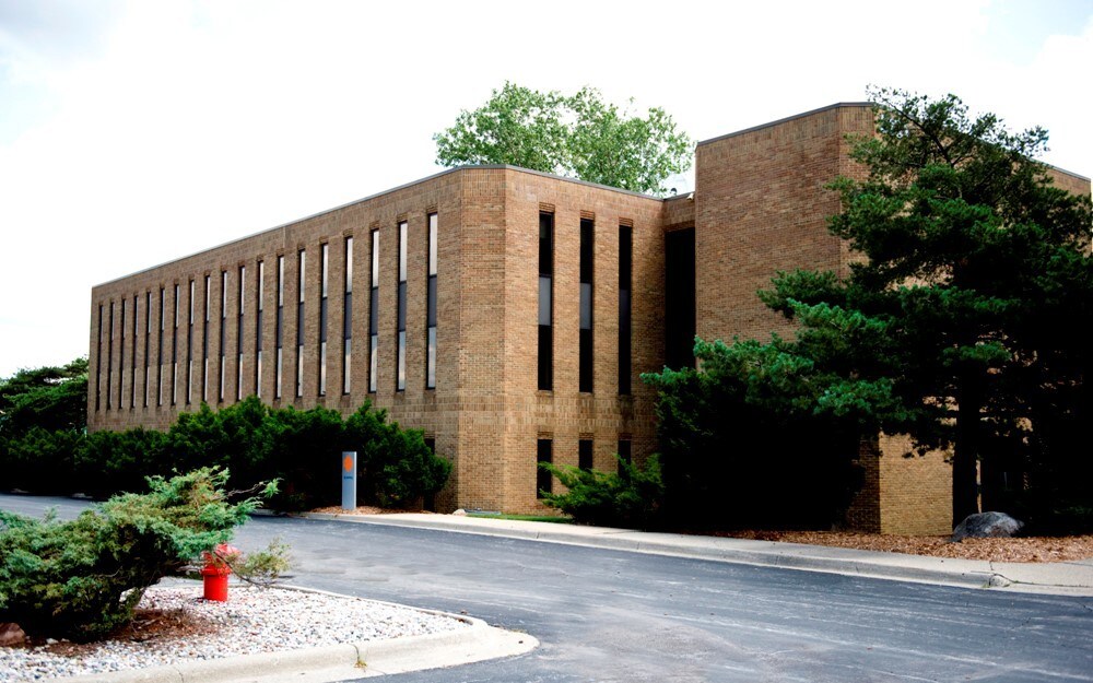 3131-3135 S State St, Ann Arbor, MI à louer Photo de l’immeuble– Image 1 sur 6