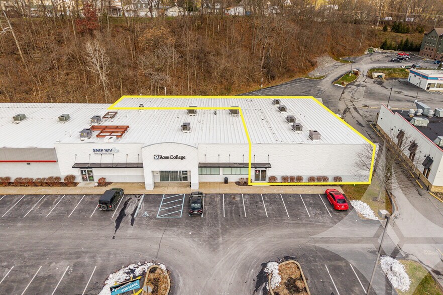 1478 Earl L Core Rd, Morgantown, WV à louer - Photo de l’immeuble – Image 2 sur 14