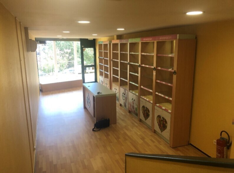 14 Avenue Charreyre, Corbas à louer - Photo intérieure – Image 2 sur 6