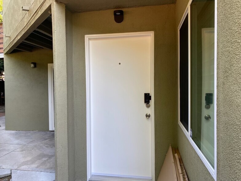 11209 Sardis Ave, Los Angeles, CA à vendre - Photo de l’immeuble – Image 3 sur 10