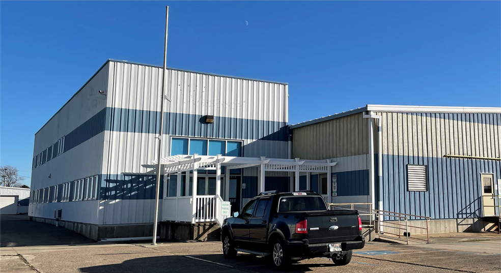 7451 Highway 62 E, Mount Vernon, IN à louer - Photo de l’immeuble – Image 2 sur 5