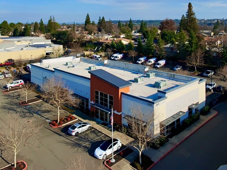 6101 Pacific St, Rocklin, CA à vendre - Photo de l’immeuble – Image 1 sur 15
