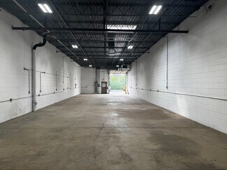 Plus de détails pour 1421-1431 Armour Blvd, Mundelein, IL - Industriel/Logistique à louer